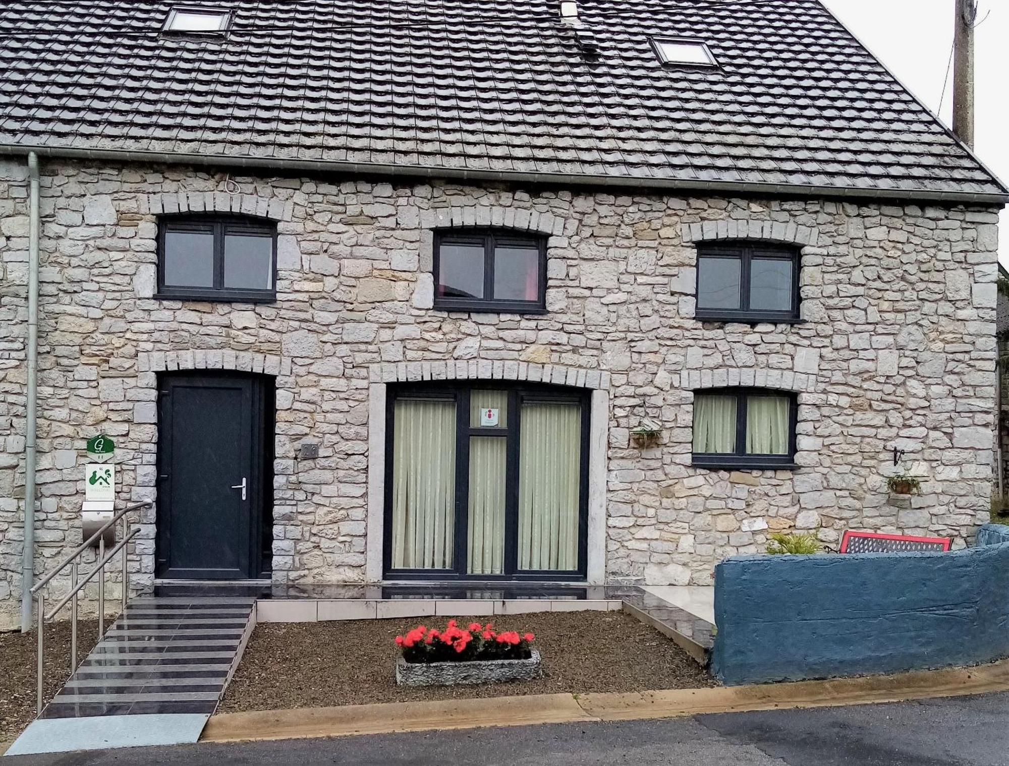 La Grange De David Gite De Standing 5 Ch 5 Sdb - Access-I Hamoir Exterior photo
